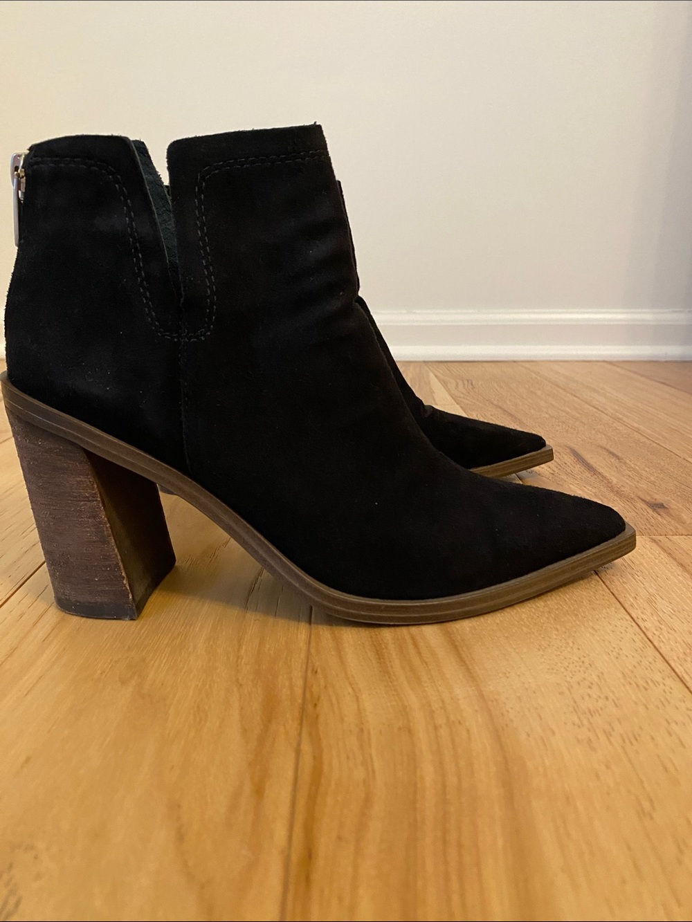 Vince Camuto Black Suede Pointed-Toe Block Heel Ankle Boots